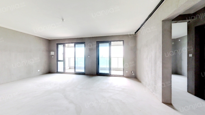 香港兴业家逸园二手房实景图