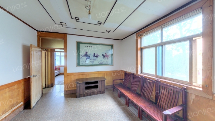 威东住宅二手房实景图