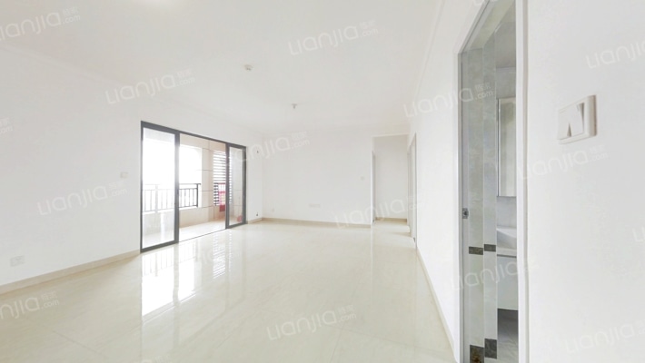 绿地·国际花都二手房实景图