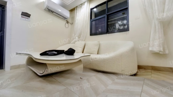 健康里二手房实景图