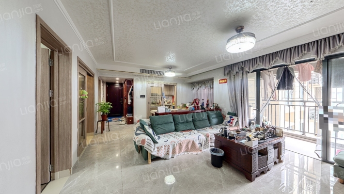 美的翰湖苑二手房实景图