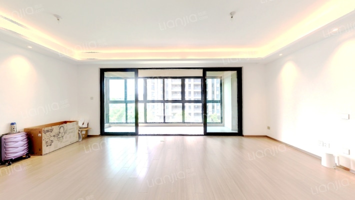 甪澄时光花园二手房实景图