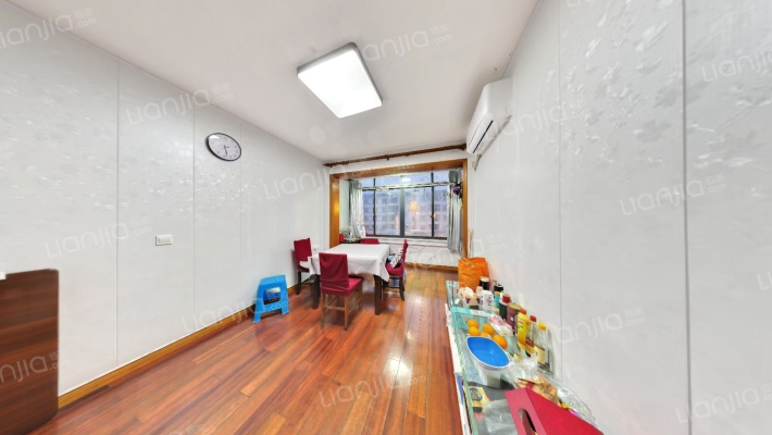 人民路1687号二手房实景图