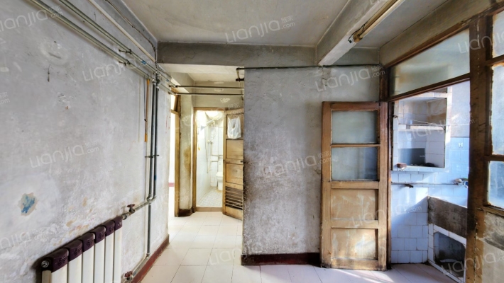 西安市公交一公司3号家属院二手房实景图