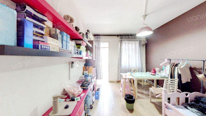 青年东路8号二手房实景图