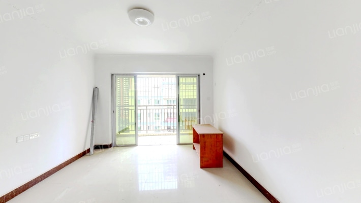 四季花语雅苑二手房实景图