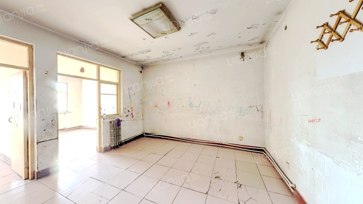 通用小区二手房实景图