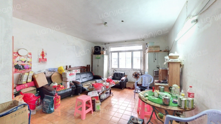 寰岛公寓二手房实景图