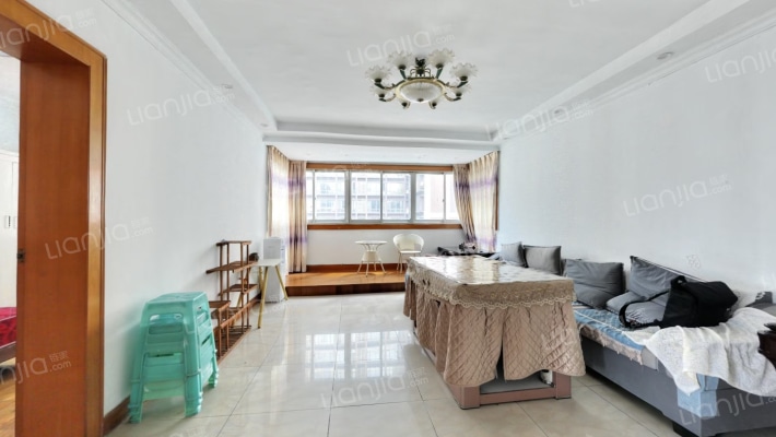 花果园街4号二手房实景图