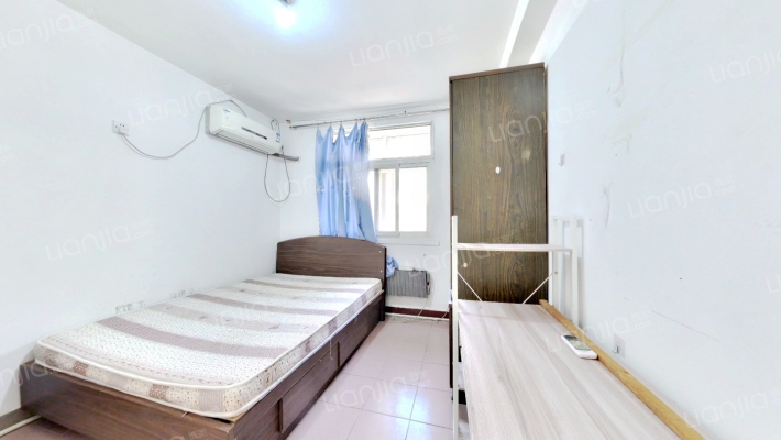 煤医里二手房实景图