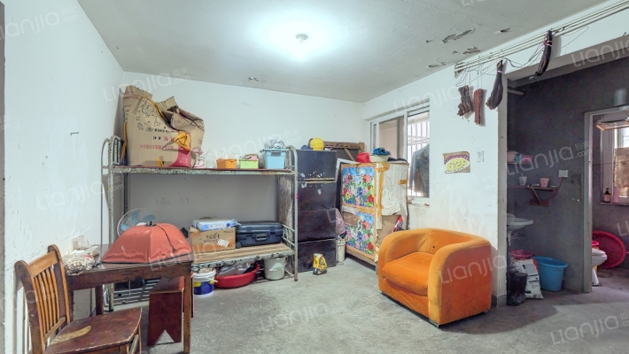 石雪公寓东区二手房实景图