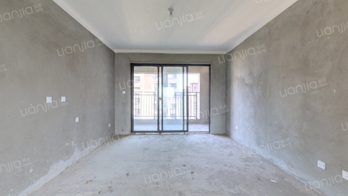 中蓝香溪湾二手房实景图