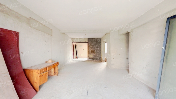 愉翠龙湖二手房实景图