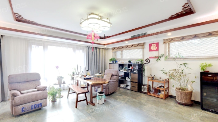 天茂湖凡尔赛庄园二手房实景图