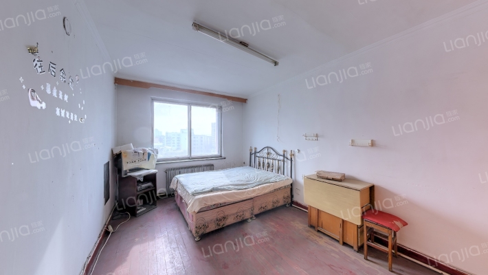 沈铁建东佳园二手房实景图