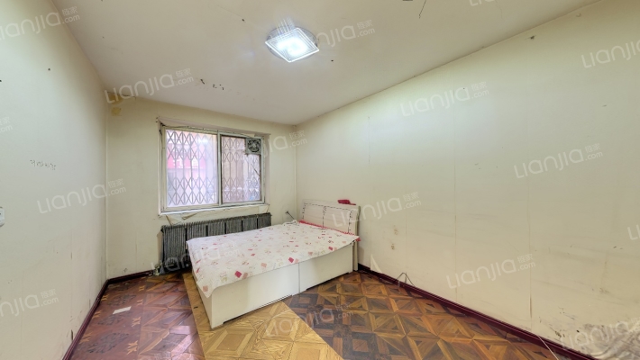 溪水街二手房实景图