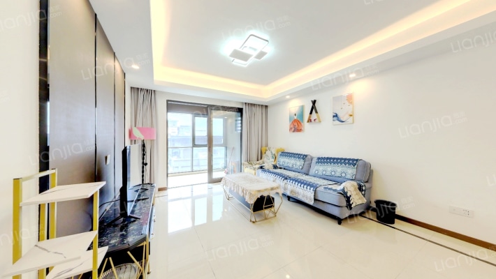 融创九樾府C区二手房实景图