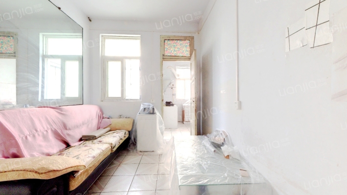 灯具厂家属院二手房实景图