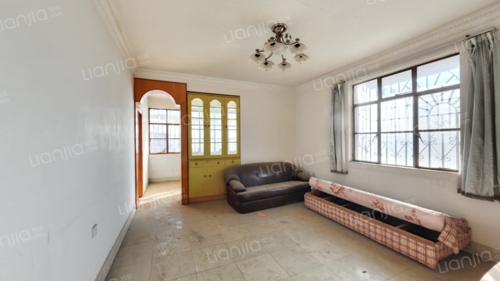 云南省非金属矿产应用研究所宿舍二手房实景图