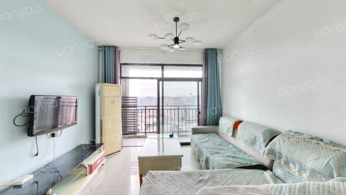 万达广场铭邸二手房实景图