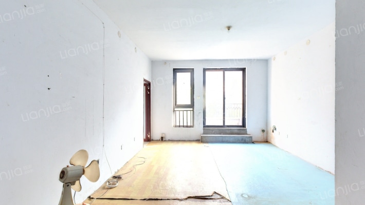 海龙香槟大道三期二手房实景图