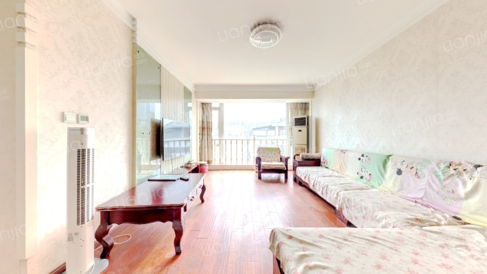 新加坡花园二手房实景图