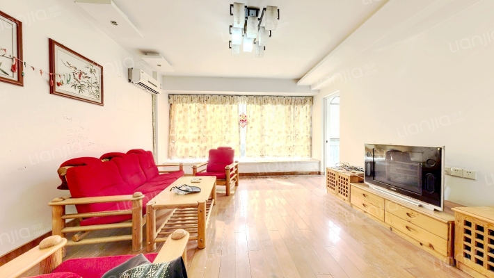 嘉宝花园三期二手房实景图