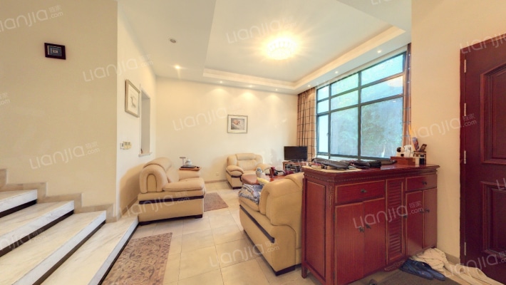 圣地维拉二手房实景图