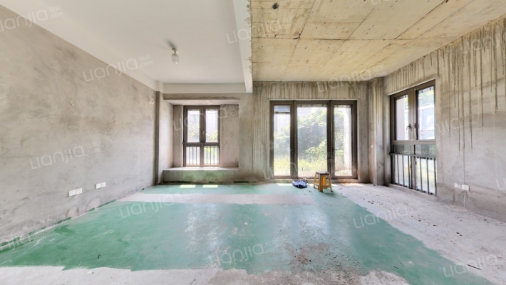 九龙仓逅湾雅苑二手房实景图