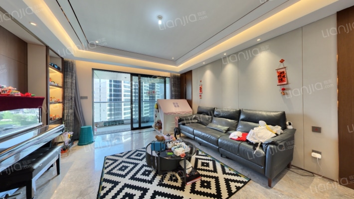 融创中心武汉壹号院二手房实景图