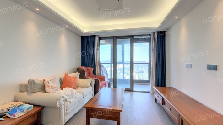 世茂璀璨睿湾二手房实景图