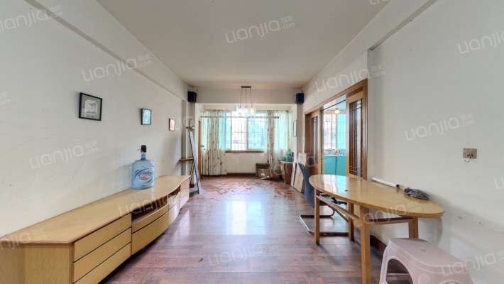 常立花园二手房实景图