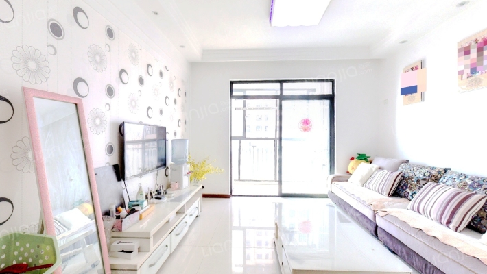 天润未来城西区二手房实景图