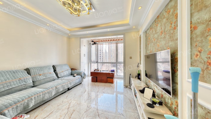 鸿玮澜山二期二手房实景图