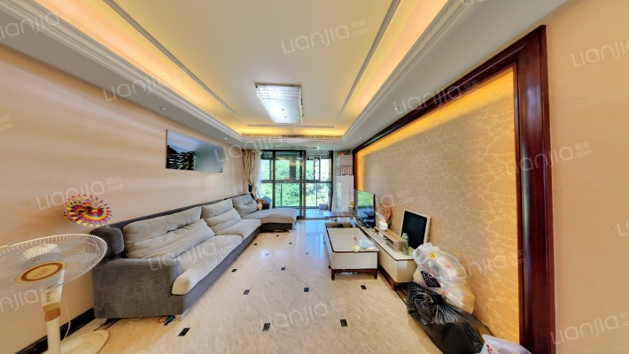 田园牧歌听泉苑二手房实景图