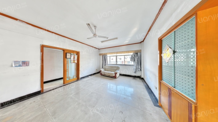 白酒巷二手房实景图