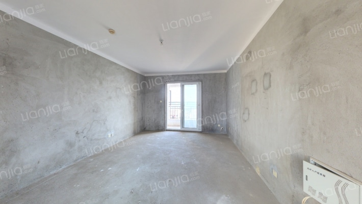 绿地海外滩一期二手房实景图