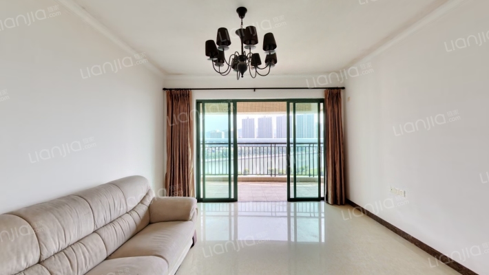 世纪新城一期B区二手房实景图