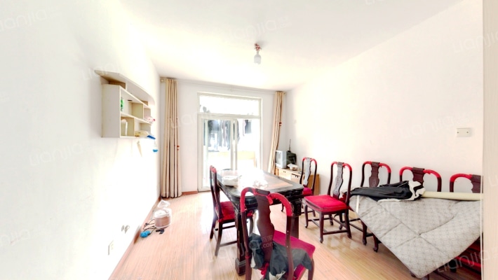 卧云新村二手房实景图