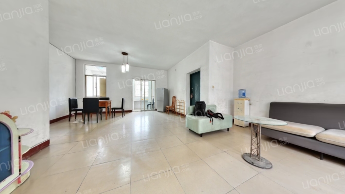 屏山小区二手房实景图