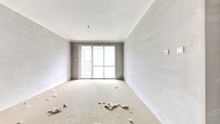 洋房 一梯两户 南北通透  央企社区-客厅