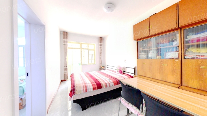 青华街二手房实景图