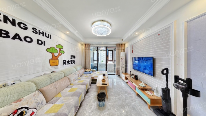 海尔云世界滟澜公馆花园一区二手房实景图