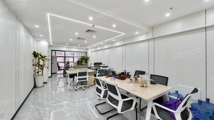 理想中心二手房实景图