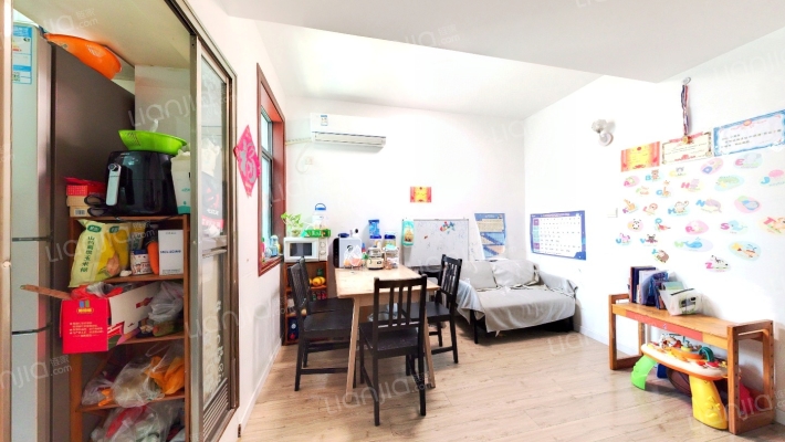 劳工新村二手房实景图