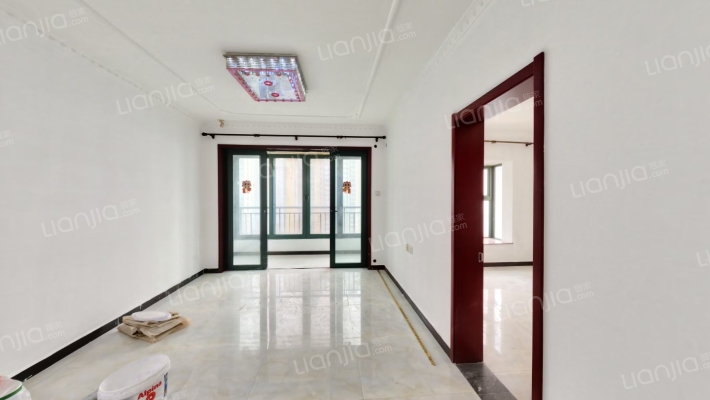 恒大绿洲二手房实景图