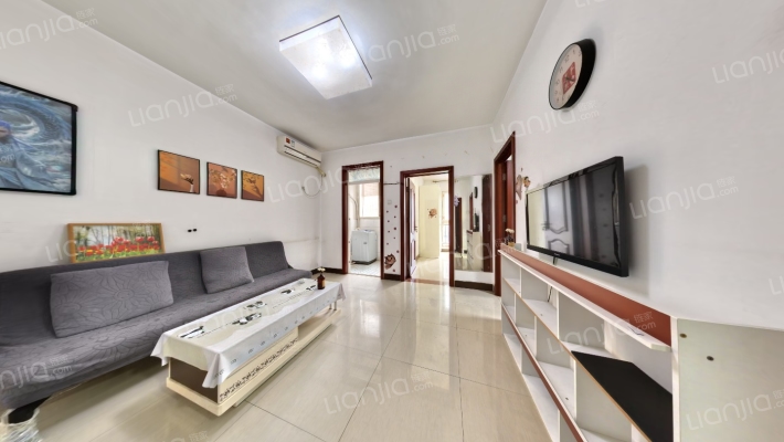 尚品格蓝二手房实景图