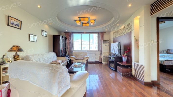 真华路157弄二手房实景图