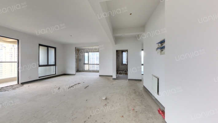 绿城玫瑰园二手房实景图