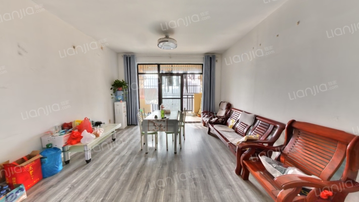 恒盛皇家花园三期二手房实景图